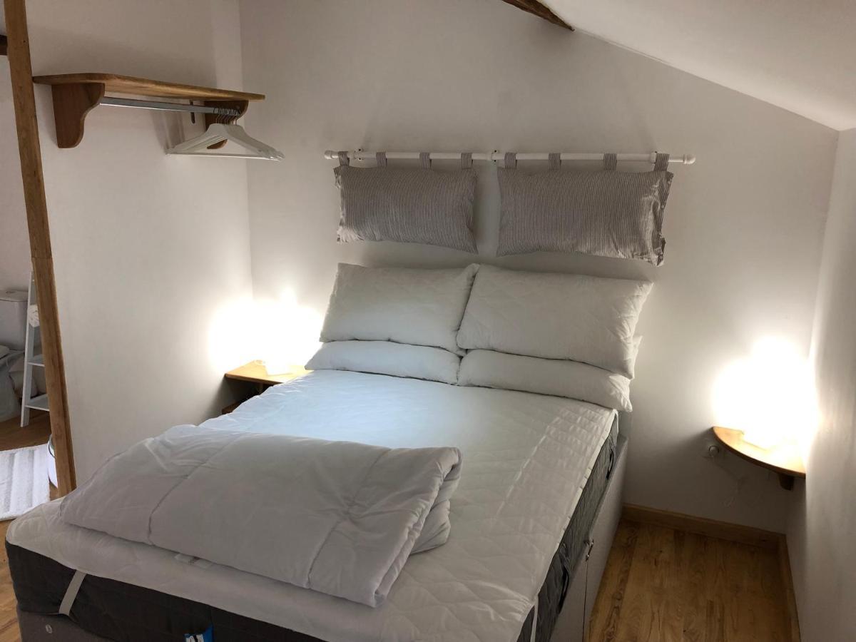 The Walnut Tree Chambre D'Hotes Le Dorat Екстер'єр фото